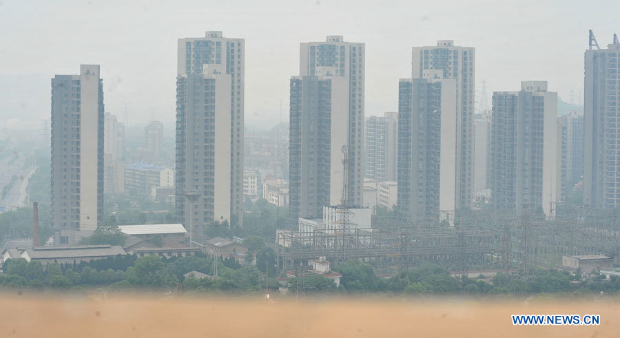 Chine: la ville de Changsha enveloppée par le brouillard (2)