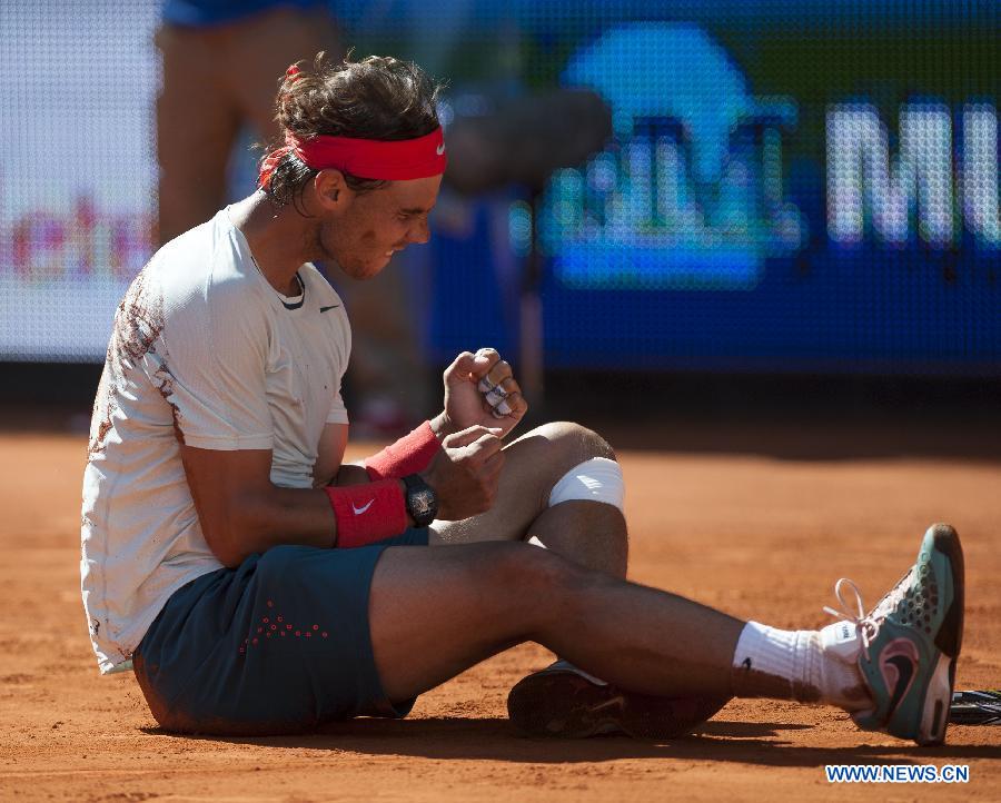 L'Espagnol Rafael Nadal a remporté sa 5e victoire depuis son retour de blessure en battant en deux sets (6-2, 6-4) le Suisse Stanislas Wawrinka, dimanche 13 mai en finale du Masters 1000 de Madrid.