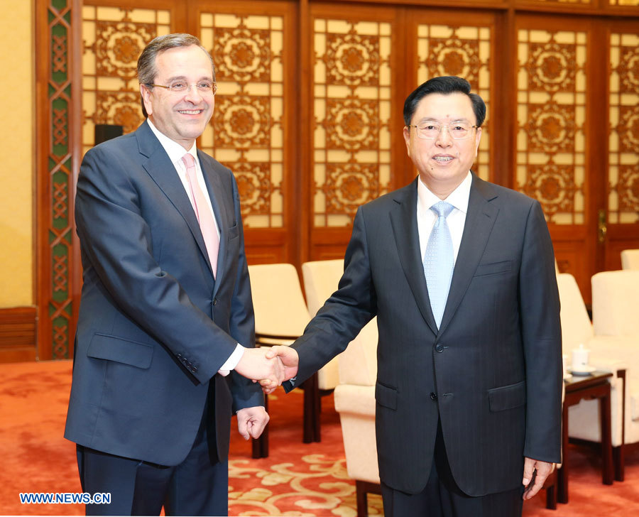 La Chine et la Grèce s'engagent à renforcer les échanges parlementaires et la coopération économique