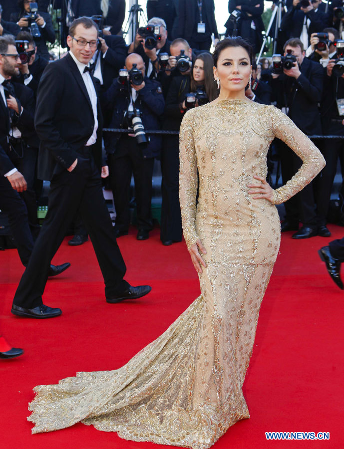 L'actrice Eva Longoria participe à la première du film « Le Passé » lors de la 66e édition du Festival de Cannes, le 17 mai 2013.