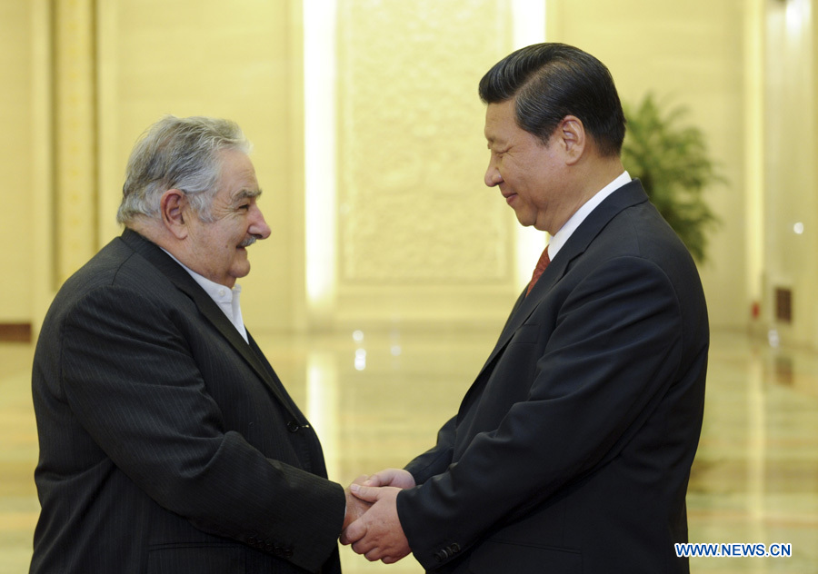 La Chine et l'Uruguay s'engagent à renforcer la coopération bilatérale
