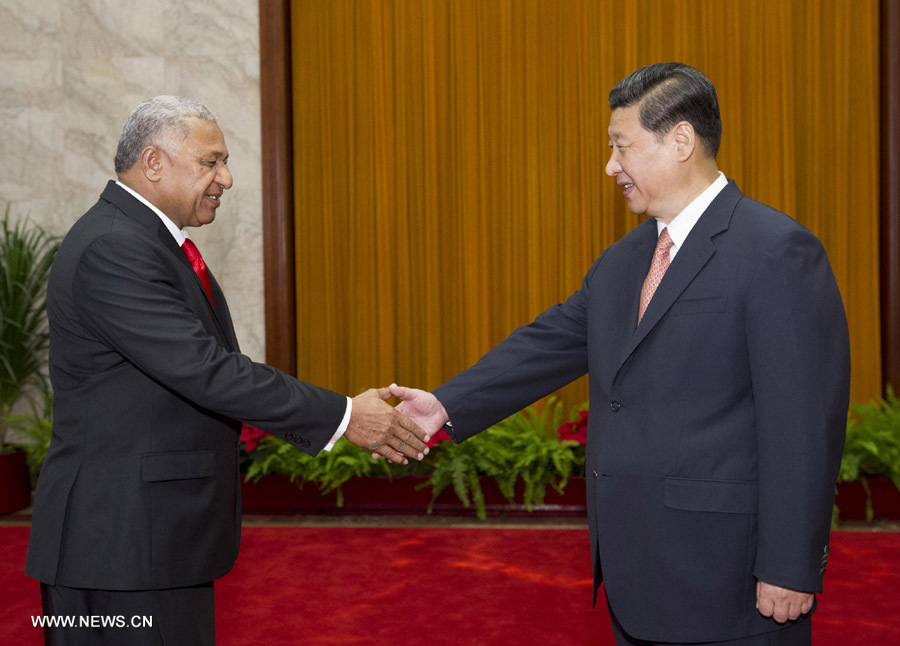 Le président chinois Xi Jinping rencontre le Premier ministre fidjien