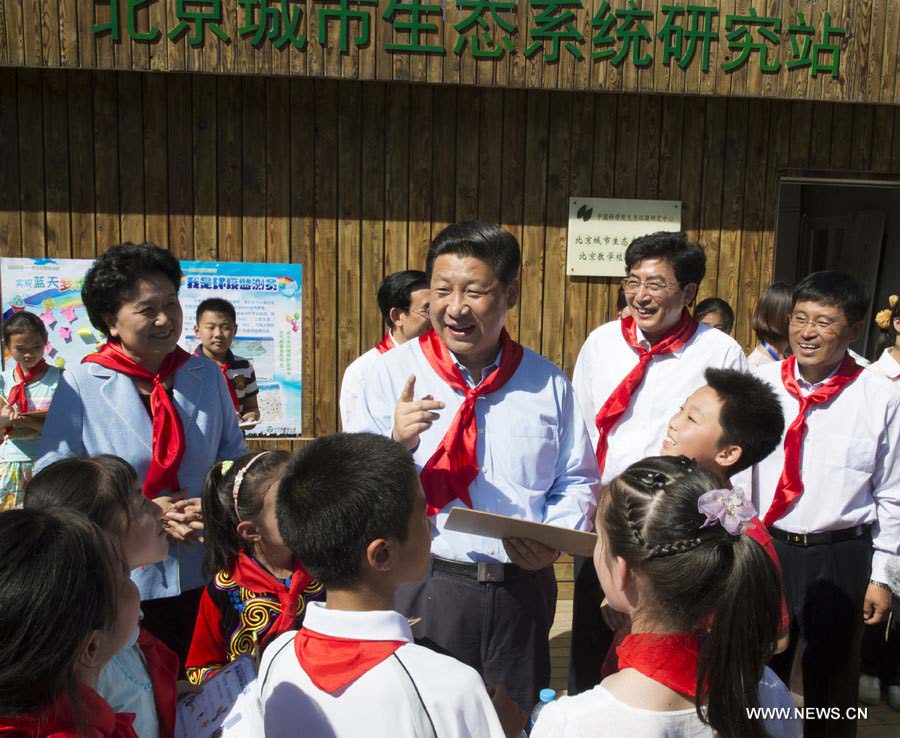 Le président chinois appelle à protéger les mineurs à l'approche de la Journée internationale de l'enfance (2)