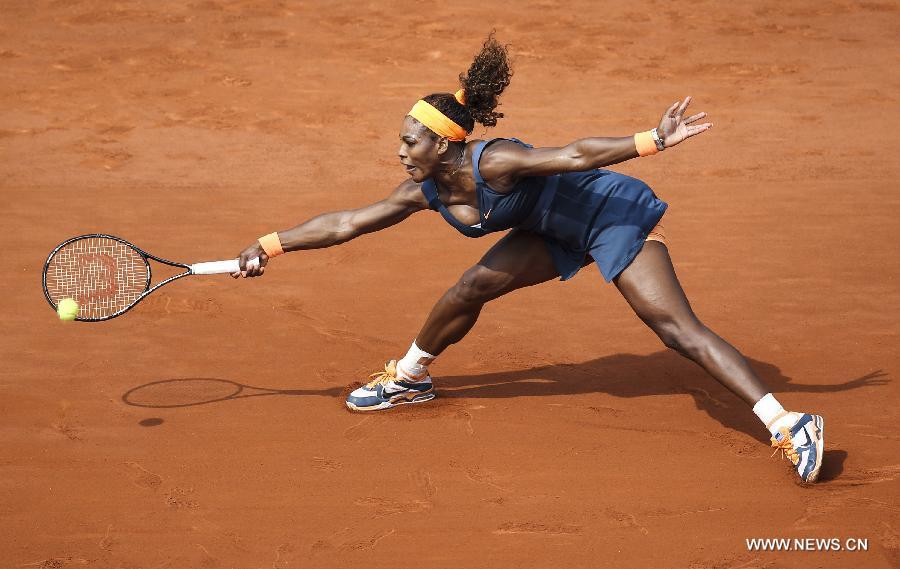 Tennis : Serena Williams bat Maria Sharapova et remporte à nouveau le tournoi de Roland-Garros (3)
