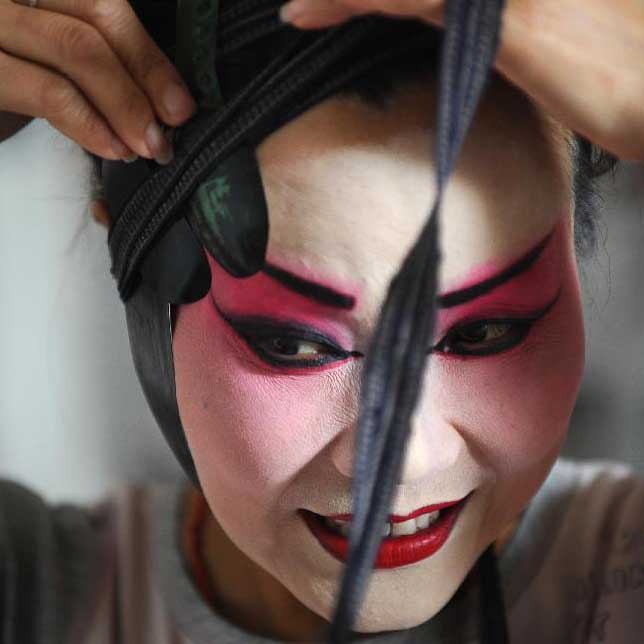 Un avant-gout de l'opera du Sichuan 
