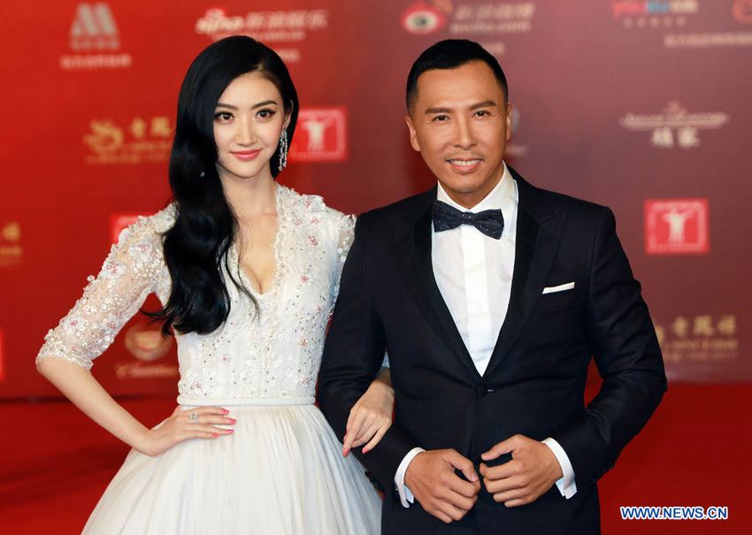 L'actrice Jing Tian et l'acteur Donnie Yen sur le tapis rouge de la cérémonie d'ouverture du 16e Festival international du film de Shanghai, le 15 juin 2013