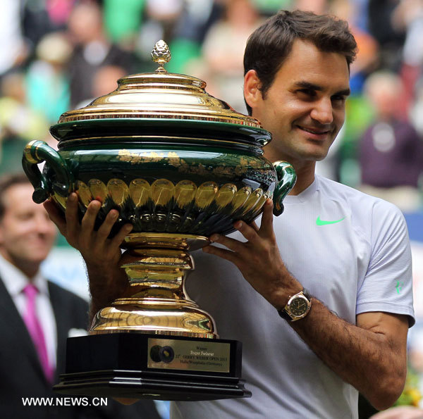 Tennis: Federer remporte le tournoi sur gazon de Halle en Allemagne