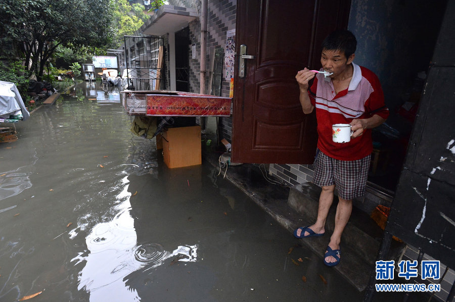 Inondations : Chengdu sous les eaux (9)