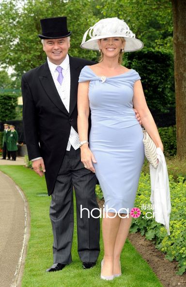 Défilé de chapeaux au Royal Ascot de Londres (7)