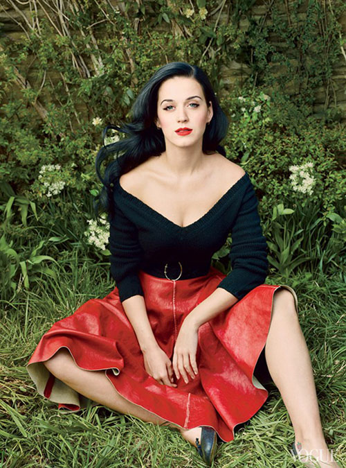 Katy Perry pose pour Vogue (3)