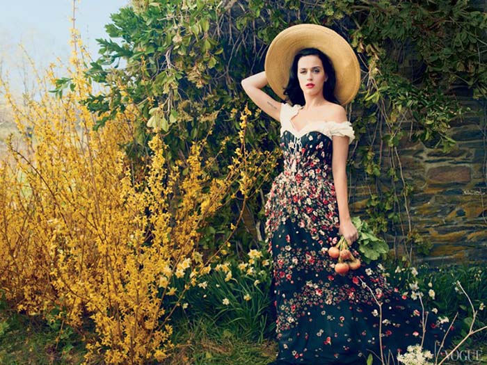 Katy Perry pose pour Vogue