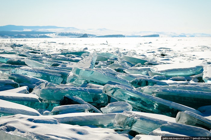 Photos : le lac Baïkal pris par les glaces (7)