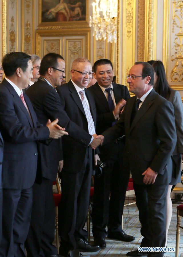 Le président français appelle à résoudre les litiges commerciaux entre Beijing et Bruxelles par la voie de la négociation  (2)