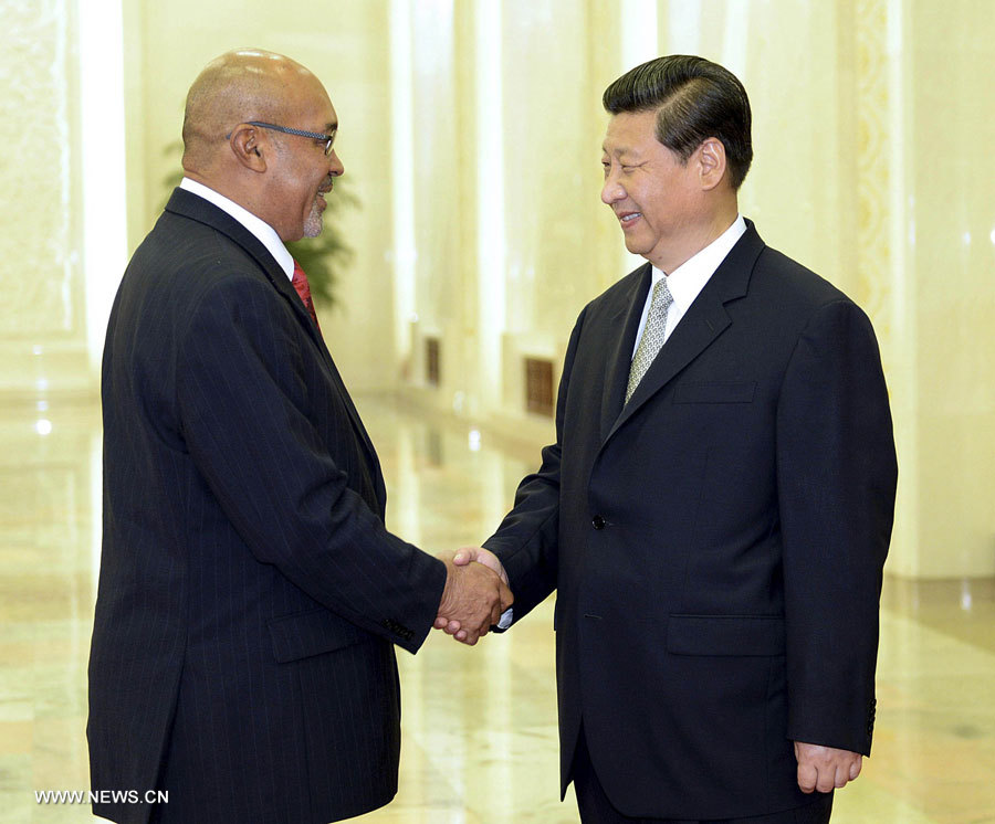 Rencontre entre le président chinois et son homologue surinamien