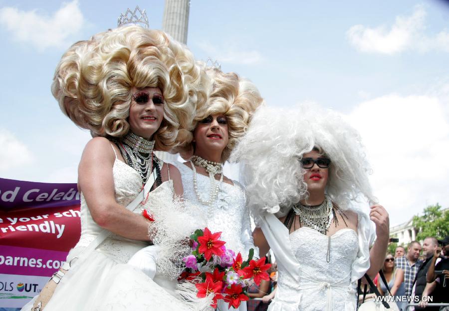 EN IMAGES: La Gay Pride rassemble un grand nombre de personnes à Londres (2)