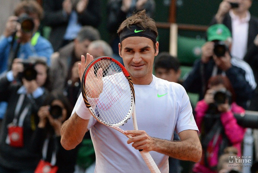 8 Roger Federer 