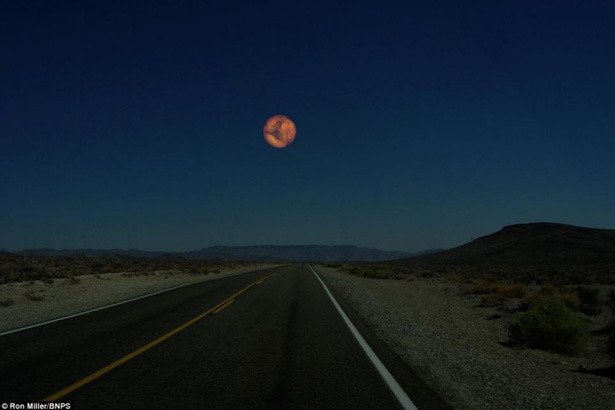 Et si la Lune était remplacée par d'autres planètes ? (5)