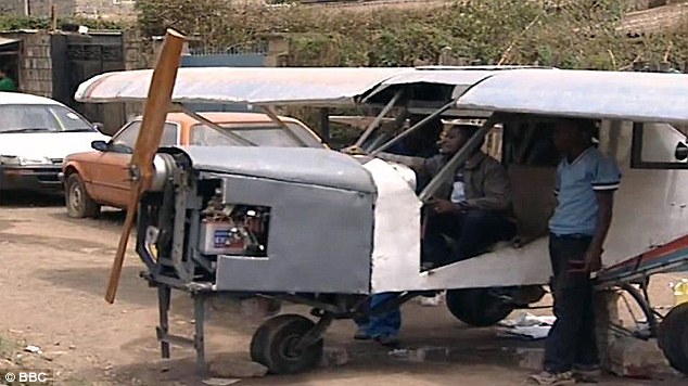 L'avion de Gabrie Nderitu est propulsé par un moteur autrefois utilisé pour moudre la nourriture des animaux.