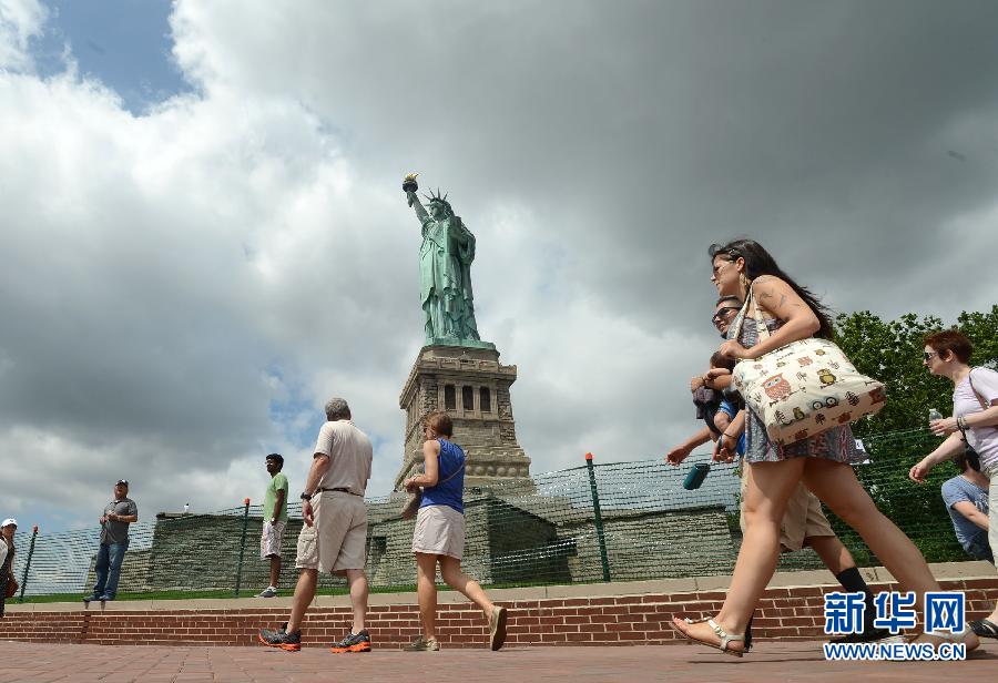 Les Etats-Unis rouvrent les portes de la liberté (8)