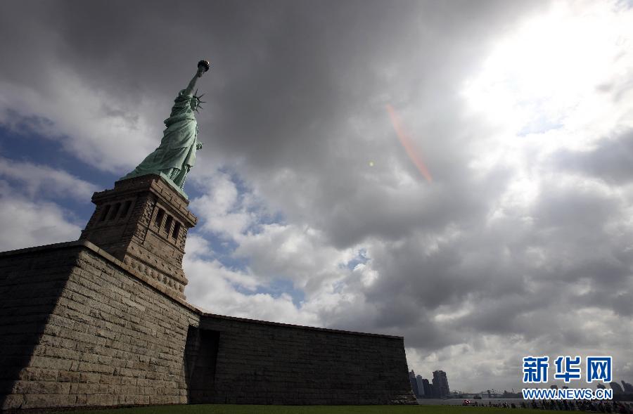 Les Etats-Unis rouvrent les portes de la liberté (6)