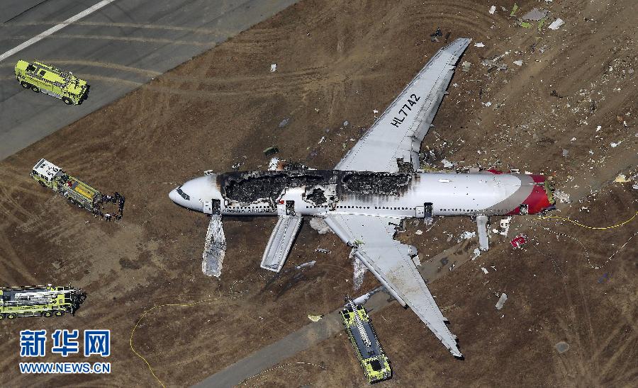 La majorité des élèves chinois à bord de l'avion qui s'est écrasé à San Francisco sont sains et saufs (9)