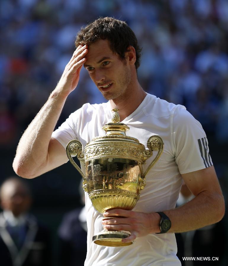 Tennis: Andy Murray remporte son premier titre de Wimbledon (4)