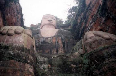 Mont Emei, incluant le grand Bouddha de Leshan (1996)