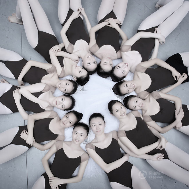 En images: les belles danseuses du ballet de Beijing (4)