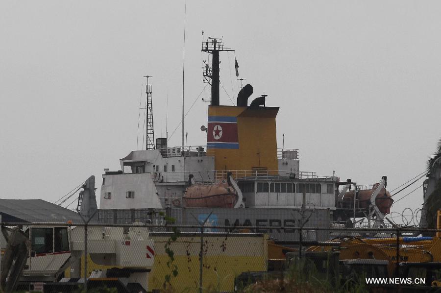 Le navire de la RPDC saisi au panama transporte des armes obsolètes, selon Cuba (2)