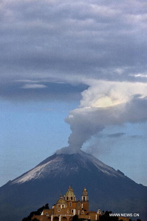 Mexique: le réveil du volcan Popocatepetl (3)