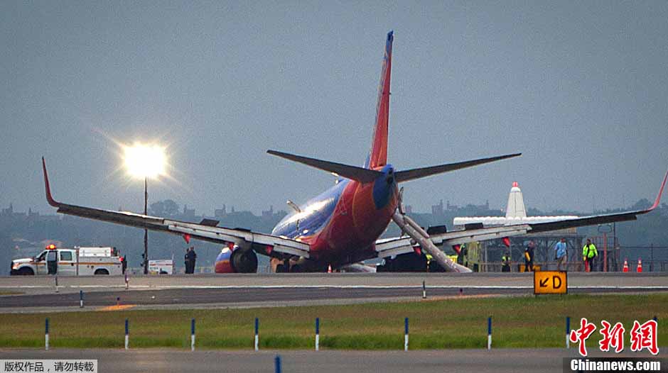 Un avion de Southwest Airlines casse son train à New York : 11 blessés