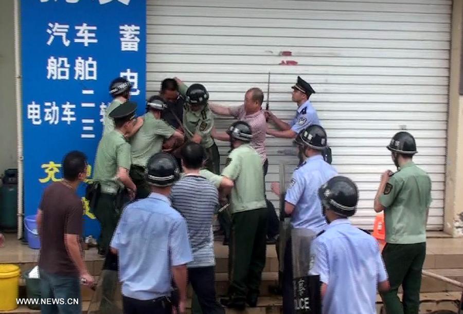 Chine: deux personnes poignardées et quatre blessées dans le sud-ouest 
