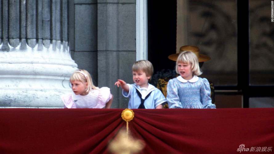 1985, le prince William à Buckingham Palace.