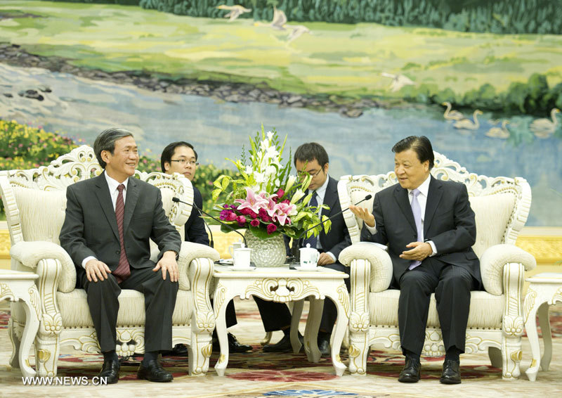 Un haut responsable du PCC appelle à renforcer les relations Chine-Vietnam (2)
