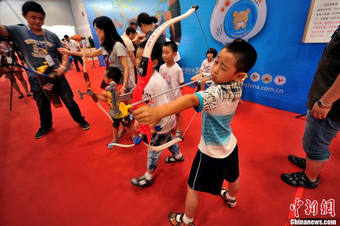 Beijing : ouverture du Salon éducatif du jouet et de l'animation (2)
