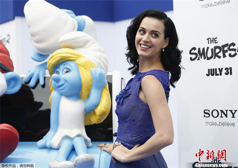 Katy Perry à l'avant-première mondiale du film Les Schtroumpfs 2 (3)