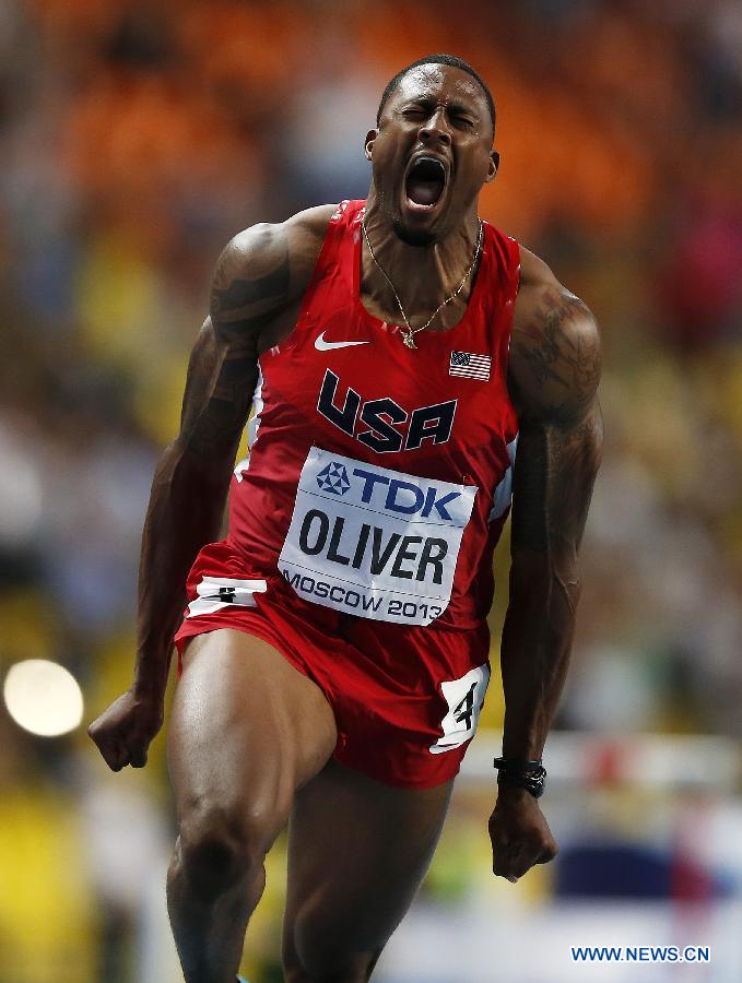 L'Américain David Oliver a remporté lundi le titre de champion du monde du 110 m haies en 13 sec 00 aux championnats du monde d'athlétisme à Moscou.