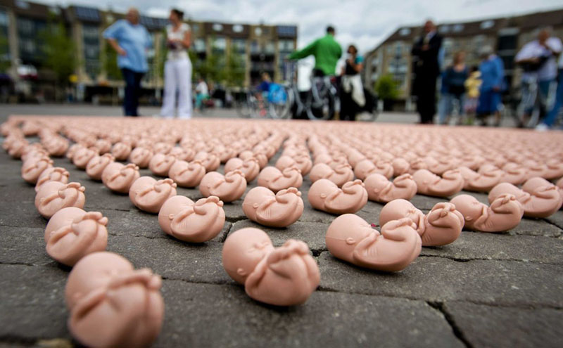Pays-Bas : manifestation contre l'avortement