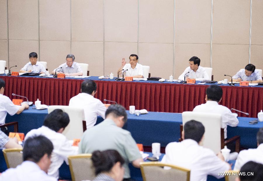 Li Keqiang souligne le rôle de la réforme pour promouvoir une croissance durable  (2)