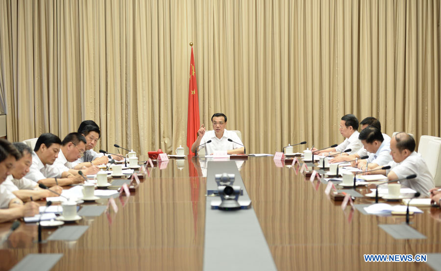 Le PM chinois appelle à des efforts pour lutter contre les inondations  (2)