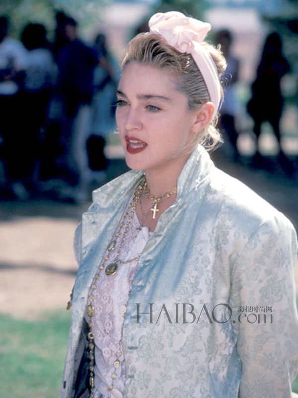 Plus de 30 ans de carrière pour l'icône Madonna (6)