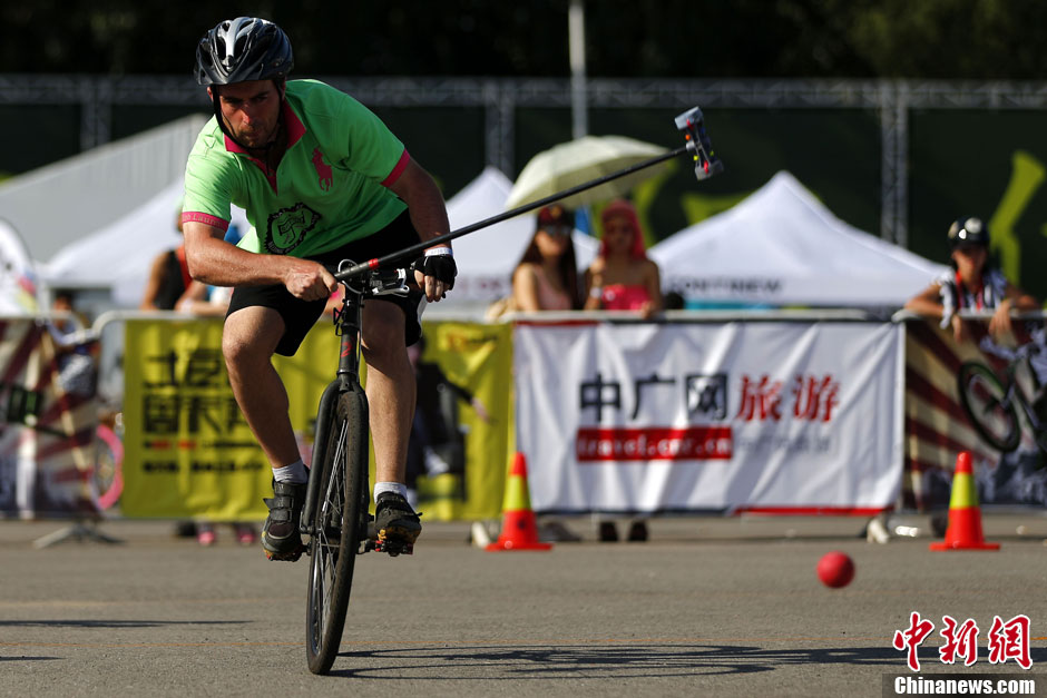 Beijing organise une compétition de vélo à pignon fixe  (6)