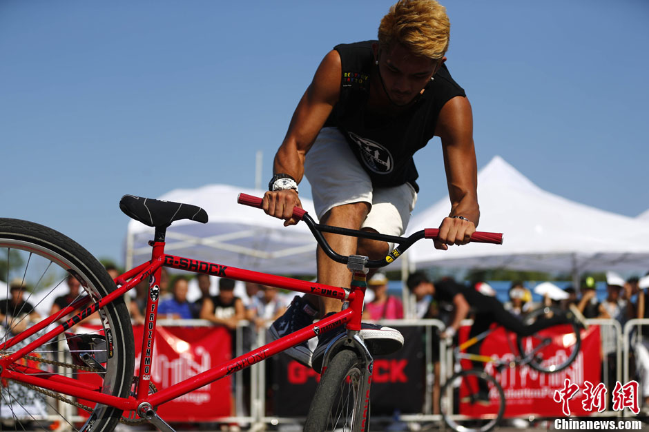 Beijing organise une compétition de vélo à pignon fixe  (5)