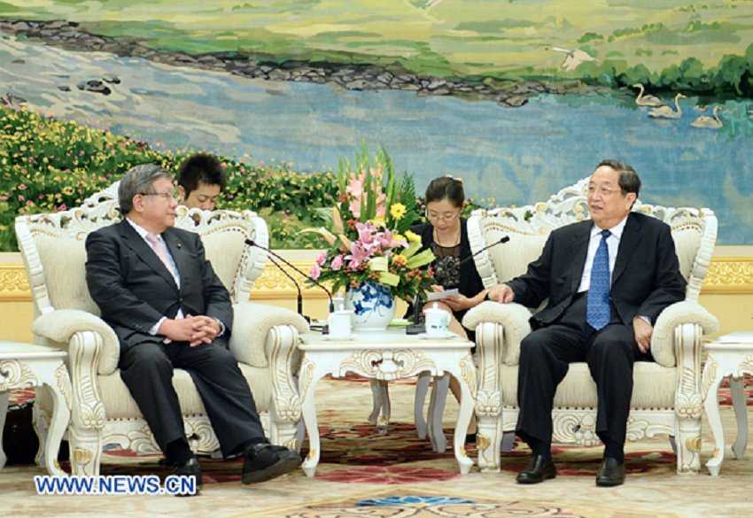 Yu Zhengsheng rencontre une délégation japonaise  (2)