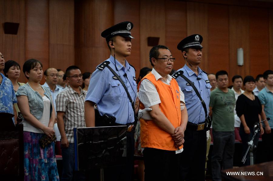 Chine : un ancien responsable de la sécurité du travail du Shaanxi condamné à 14 ans de prison 