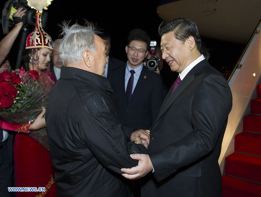Arrivée du président chinois à Astana pour une visite au Kazakhstan (2)