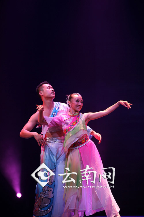 Chants et danses traditionnelles du Yunnan font voyager Genève (6)