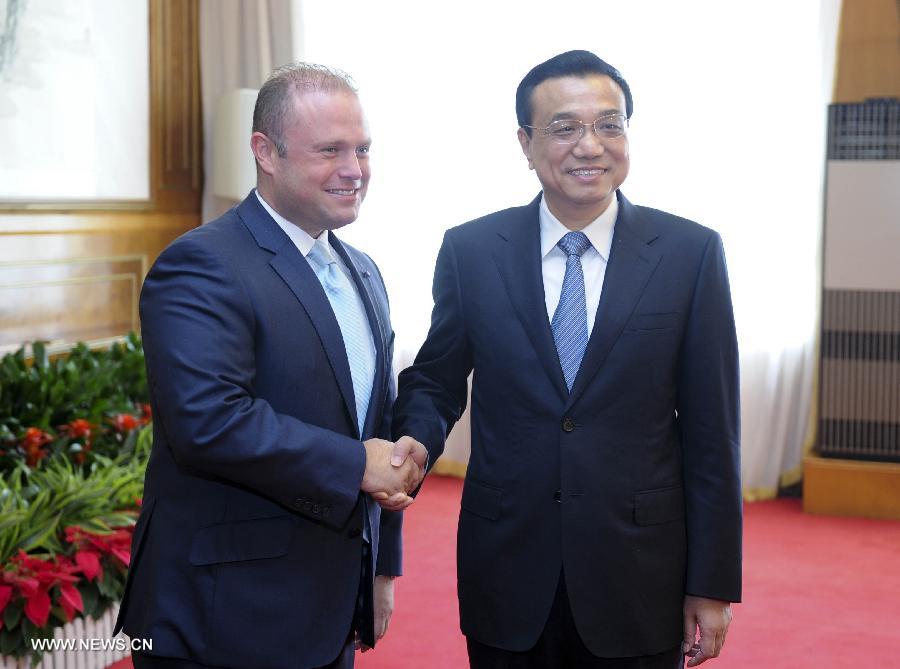 Le Premier ministre chinois rencontre son homologue maltais