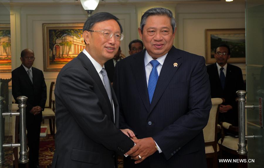 Le président indonésien reçoit le conseiller d'Etat chinois
