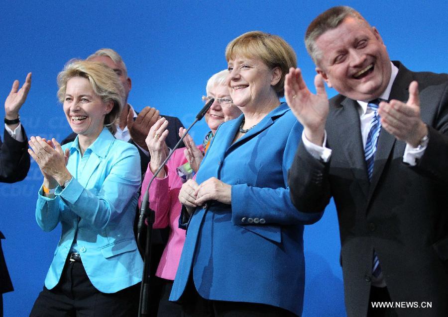 Les conservateurs de Merkel jouiraient d'une majorité absolue (sondages à la sortie des urnes) (2)